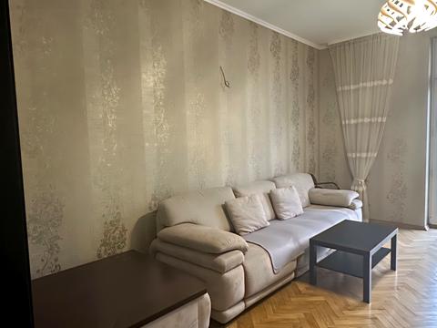 квартира за адресою Гетьмана Петра Дорошенка вул. (Жовтнева), 12