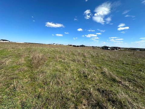 участок по адресу Наталії Ужвій