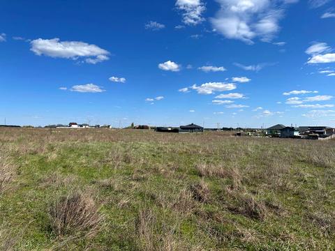 участок по адресу Наталії Ужвій