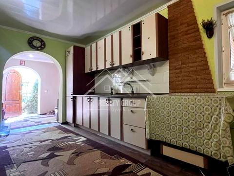 будинок за адресою Щастя