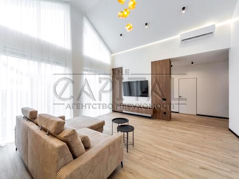 будинок за адресою с. Гатне, Прикордонна вул., 2