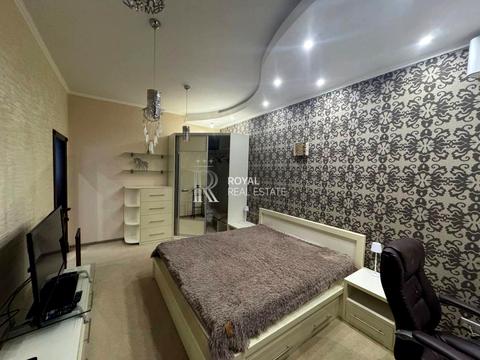 квартира за адресою Євгена Коновальця вул. (Щорса), 32-Б