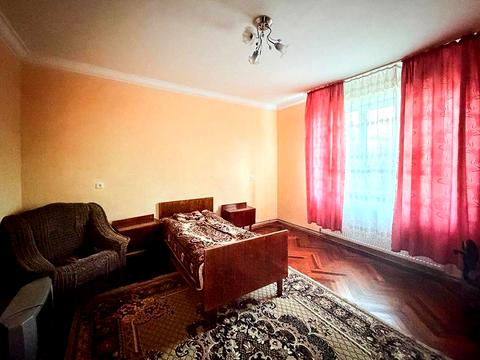 дом по адресу Дністерська ул.