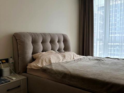 квартира за адресою Олександра Олеся вул., 10