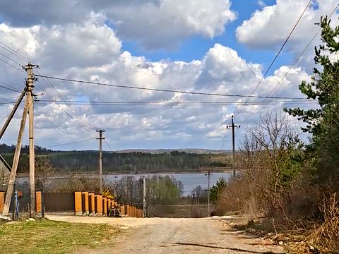 участок по адресу 1-го Декабря ул.