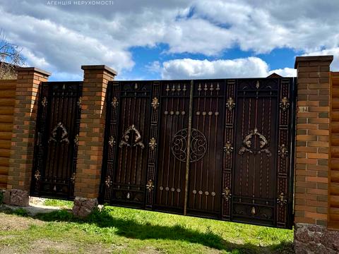 будинок за адресою Українська вул., 5