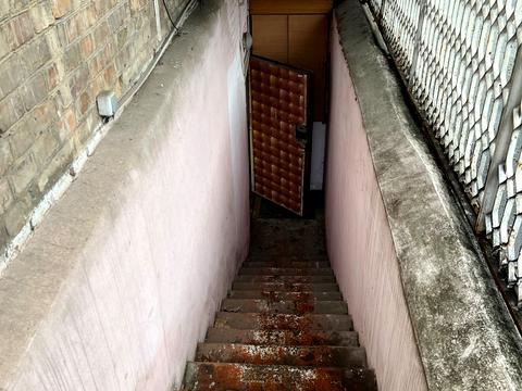 комерційна за адресою Святошинська вул., 18