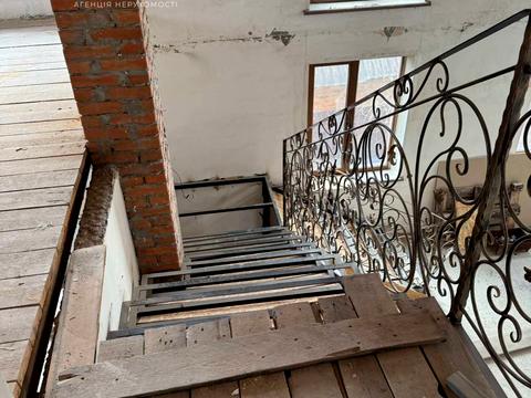 будинок за адресою Українська вул., 5