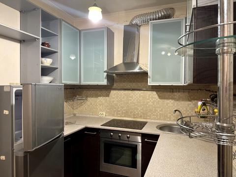 квартира за адресою Генерала Генадія Воробйова вул. (Курська), 13-Е