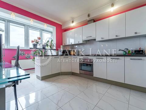 квартира за адресою Любомира Гузара просп. (Космонавта Комарова), 26