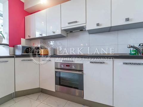 квартира за адресою Любомира Гузара просп. (Космонавта Комарова), 26