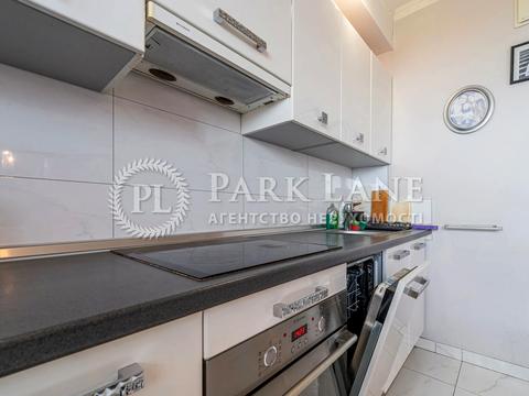 квартира за адресою Любомира Гузара просп. (Космонавта Комарова), 26