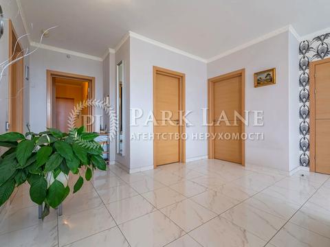 квартира за адресою Любомира Гузара просп. (Космонавта Комарова), 26