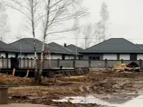 будинок за адресою Успішна