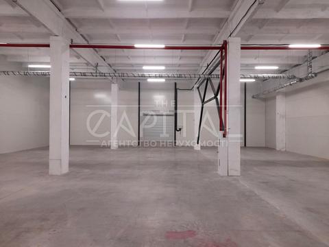 коммерческая по адресу Пам'яті, 48
