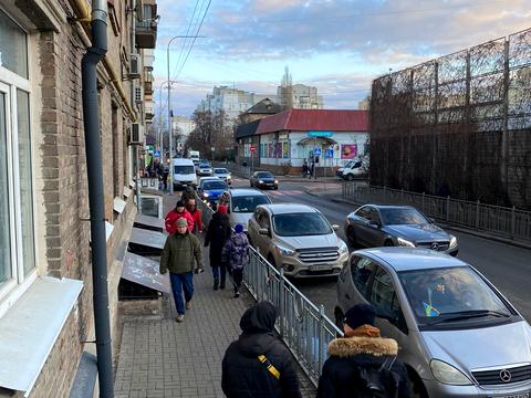 комерційна за адресою Межигірська вул., 56/50