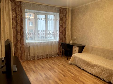 квартира за адресою Академіка Ющенка вул., 10