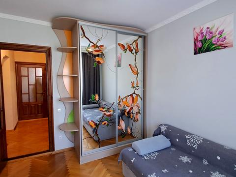 квартира за адресою Вишневецького бульв., 5