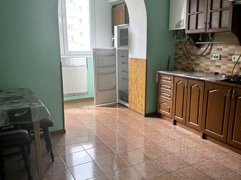 квартира за адресою Яблунева вул., 1/3