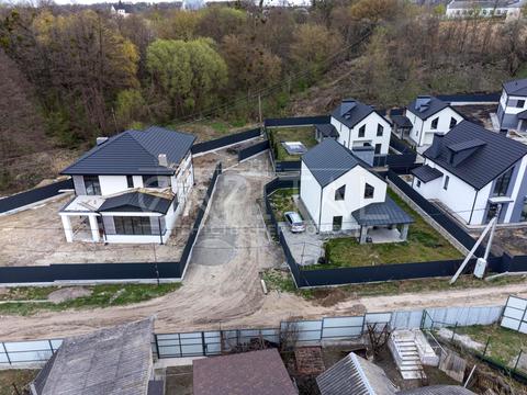 будинок за адресою провулок Шкільний, 5