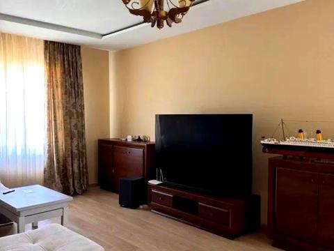 квартира за адресою Залізнична вул., 8