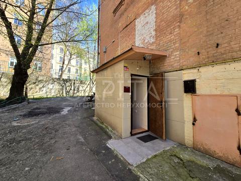 коммерческая по адресу Ярославов Вал ул., 21-Д