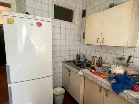 квартира за адресою Івана Нечуя-Левицького вул., 15