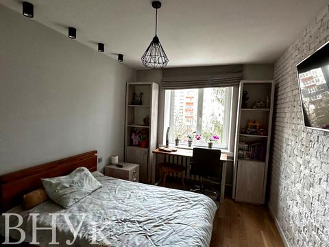 квартира по адресу Героев Крут бульв. (Героїв Сталінграду), 5