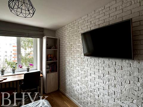 квартира по адресу Героев Крут бульв. (Героїв Сталінграду), 5