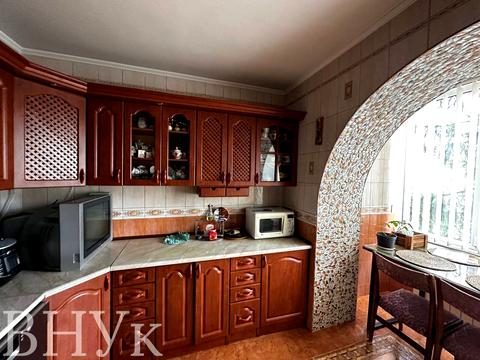 квартира по адресу Героев Крут бульв. (Героїв Сталінграду), 5