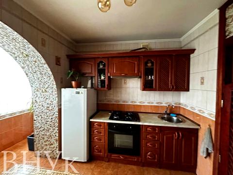 квартира по адресу Героев Крут бульв. (Героїв Сталінграду), 5