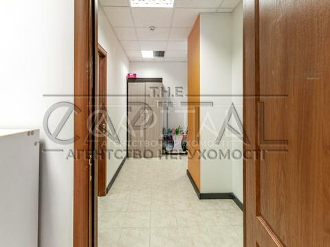 комерційна за адресою Урлівська вул., 21