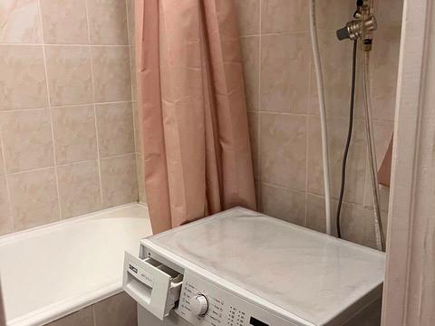 квартира по адресу Академика Глушкова просп., 25