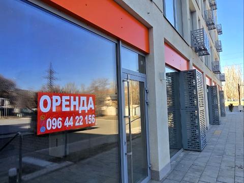 комерційна за адресою Холодильна вул., 67-А
