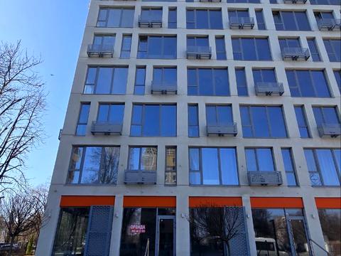 комерційна за адресою Холодильна вул., 67-А