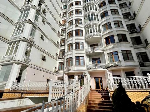 квартира по адресу Вице-адмирала Азарова ул. (Вице-адмирала Азарова), 13
