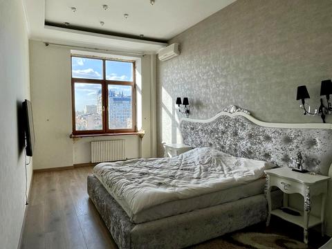 квартира по адресу Вице-адмирала Азарова ул. (Вице-адмирала Азарова), 13