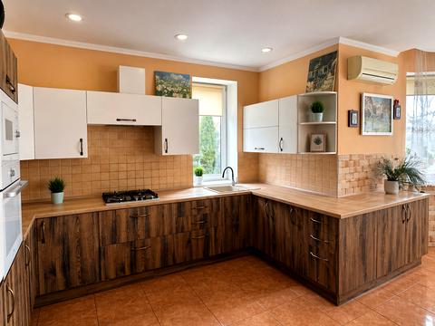 дом по адресу 50-та Садова ул.