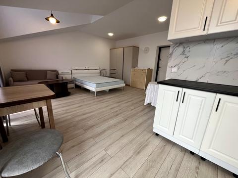 квартира за адресою Лісорубна вул., 4