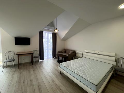 квартира за адресою Лісорубна вул., 4