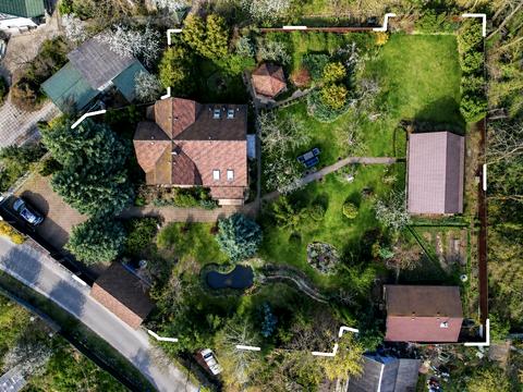 дом по адресу Шкільна