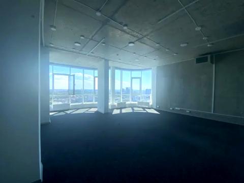 комерційна за адресою Андрія Верхогляда вул. (Михайла Драгомирова), 2-А