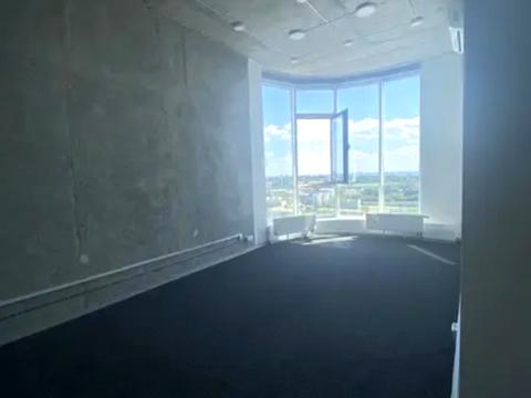 комерційна за адресою Андрія Верхогляда вул. (Михайла Драгомирова), 2-А