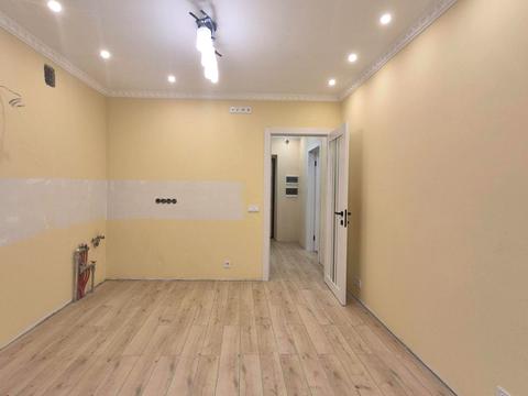 квартира за адресою Василя Симоненка вул., 3б