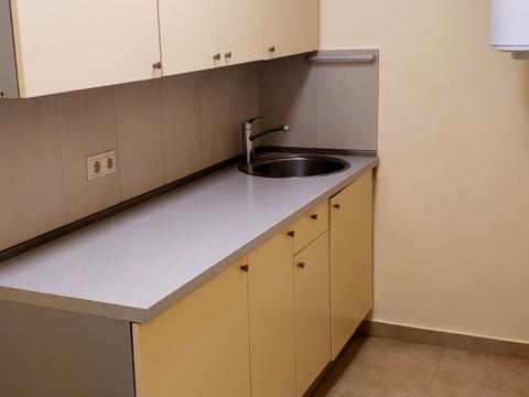 комерційна за адресою Кудрявська вул., 9