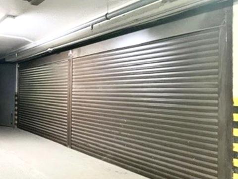 паркомісце за адресою Київ, Європейського Союзу просп. (Правди), 31-А