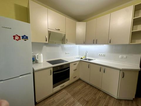 квартира по адресу Бориса Гмыри ул., 12-Б