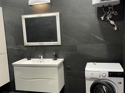 квартира за адресою Авіаконструктора Антонова вул., 2-Б