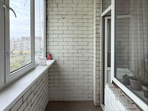 квартира по адресу Олены Пчилки ул., 3-А