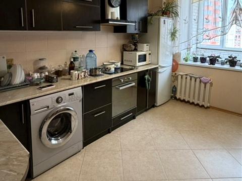 квартира по адресу Олены Пчилки ул., 3-А